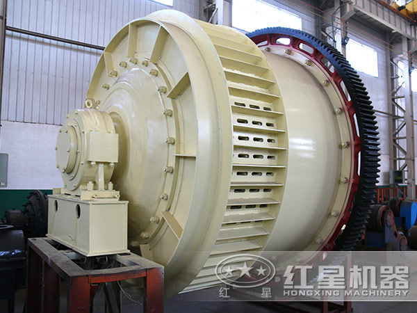 赤铜矿开云体育(中国)近图 赤铜矿开云体育(中国)近图